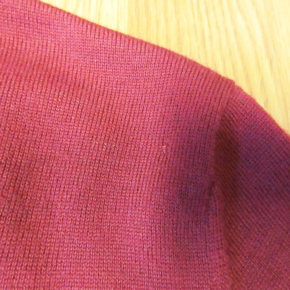 BANANA REPUBLIC Mens 100% MERINO WOOL V-NECK S - Picture 4 of 4